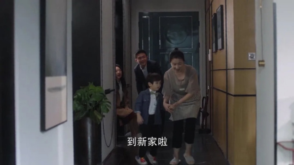 《三十而已》顧佳現(xiàn)實版中的家