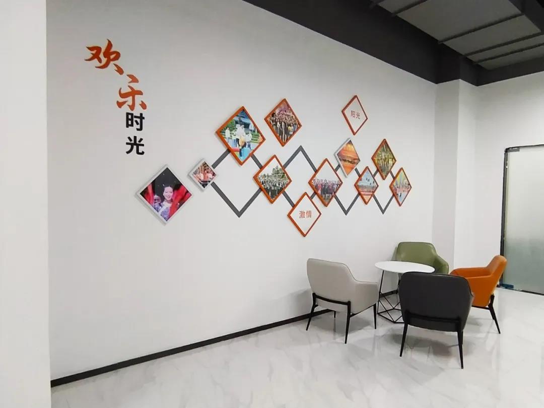百創(chuàng)精品項(xiàng)目 | 百創(chuàng)集團(tuán)總承建的鴻榮源物業(yè)培訓(xùn)中心圓滿竣工！
